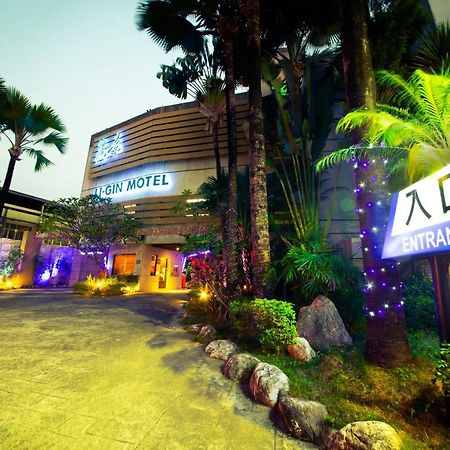 Li-Gin Motel Chiayi Extérieur photo